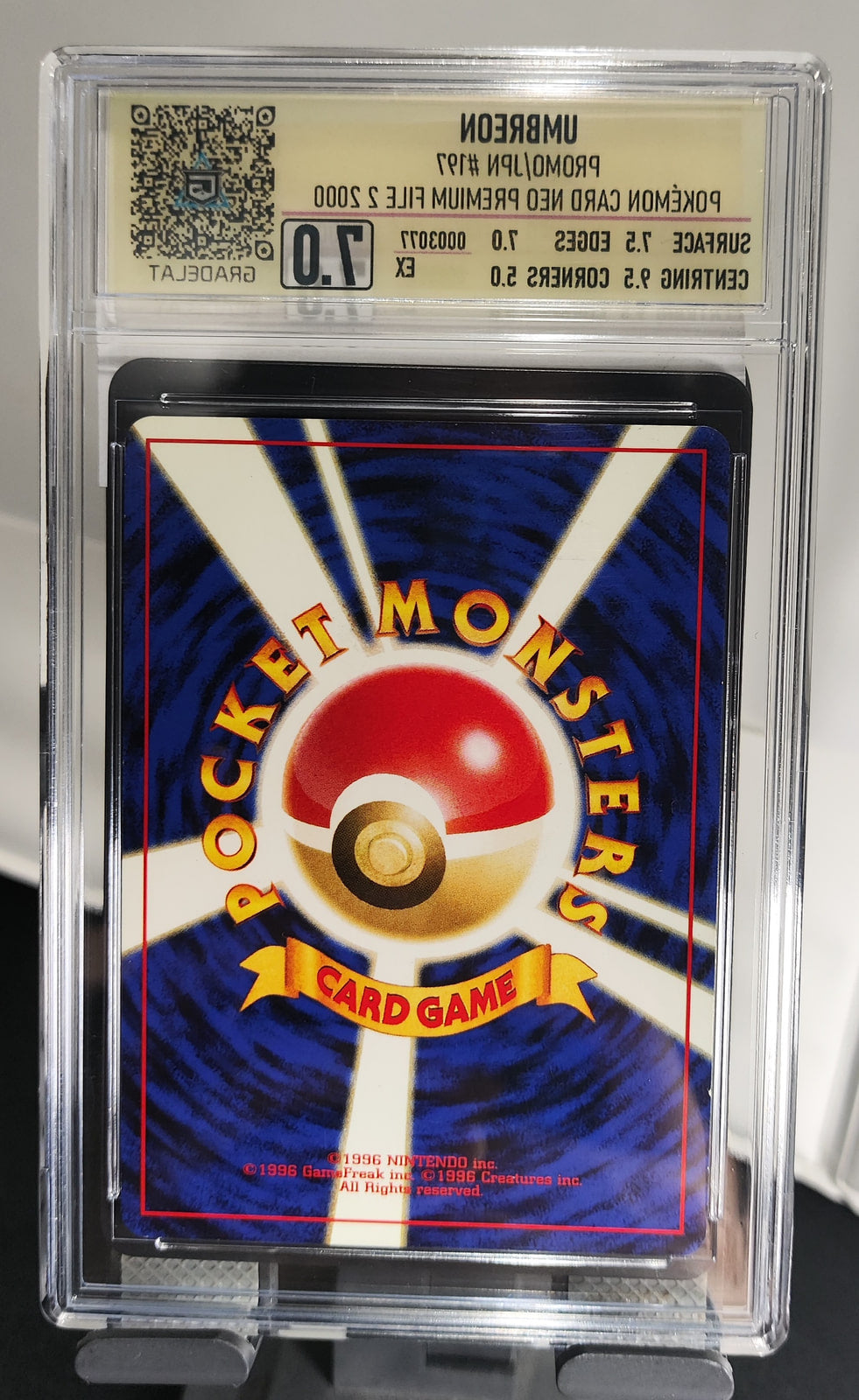 Umbreon - Neo Premium File - SET 197 — imagen del vendedor