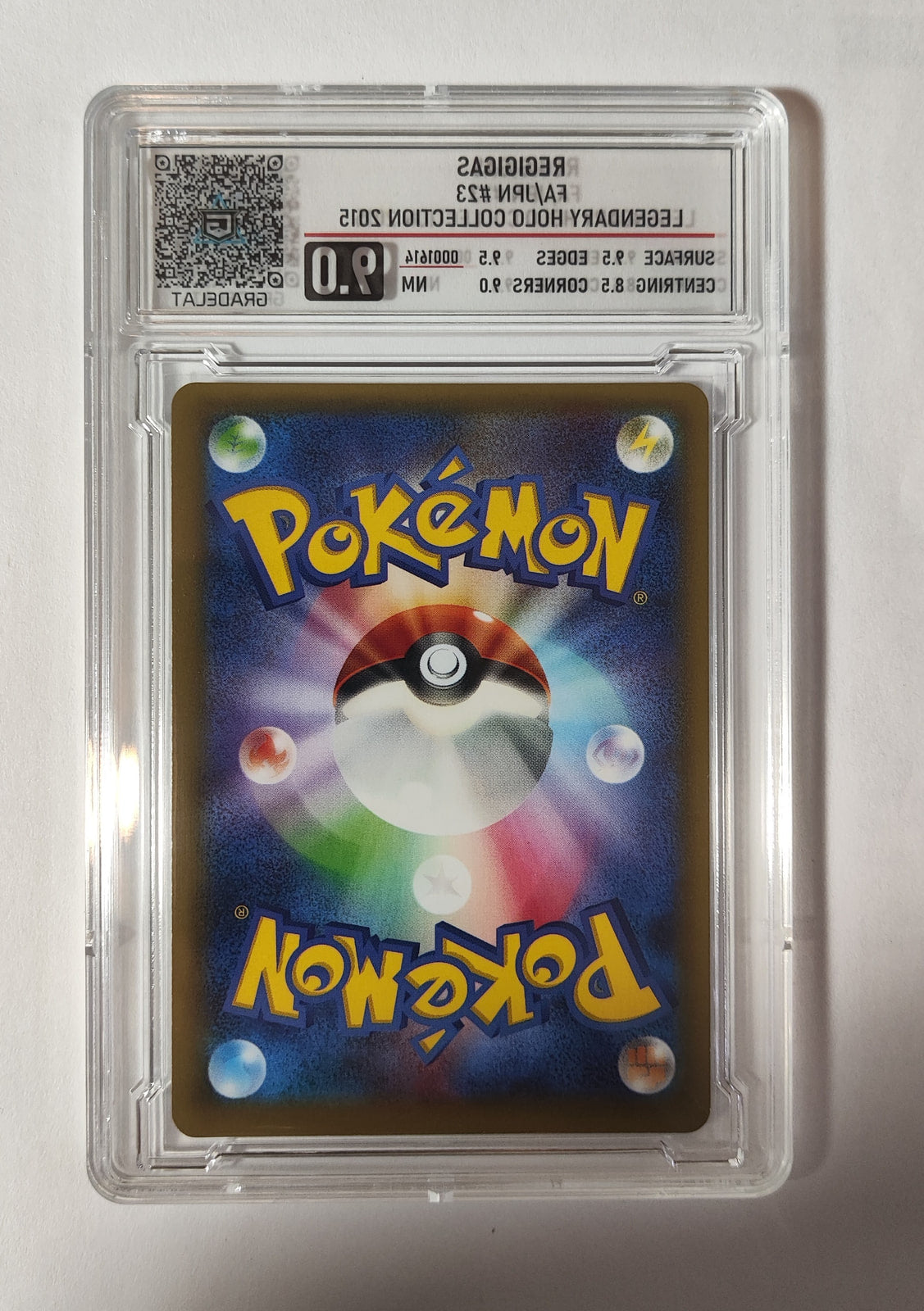 Regigigas - Legendary Shine Collection - SET 023 — imagen del vendedor